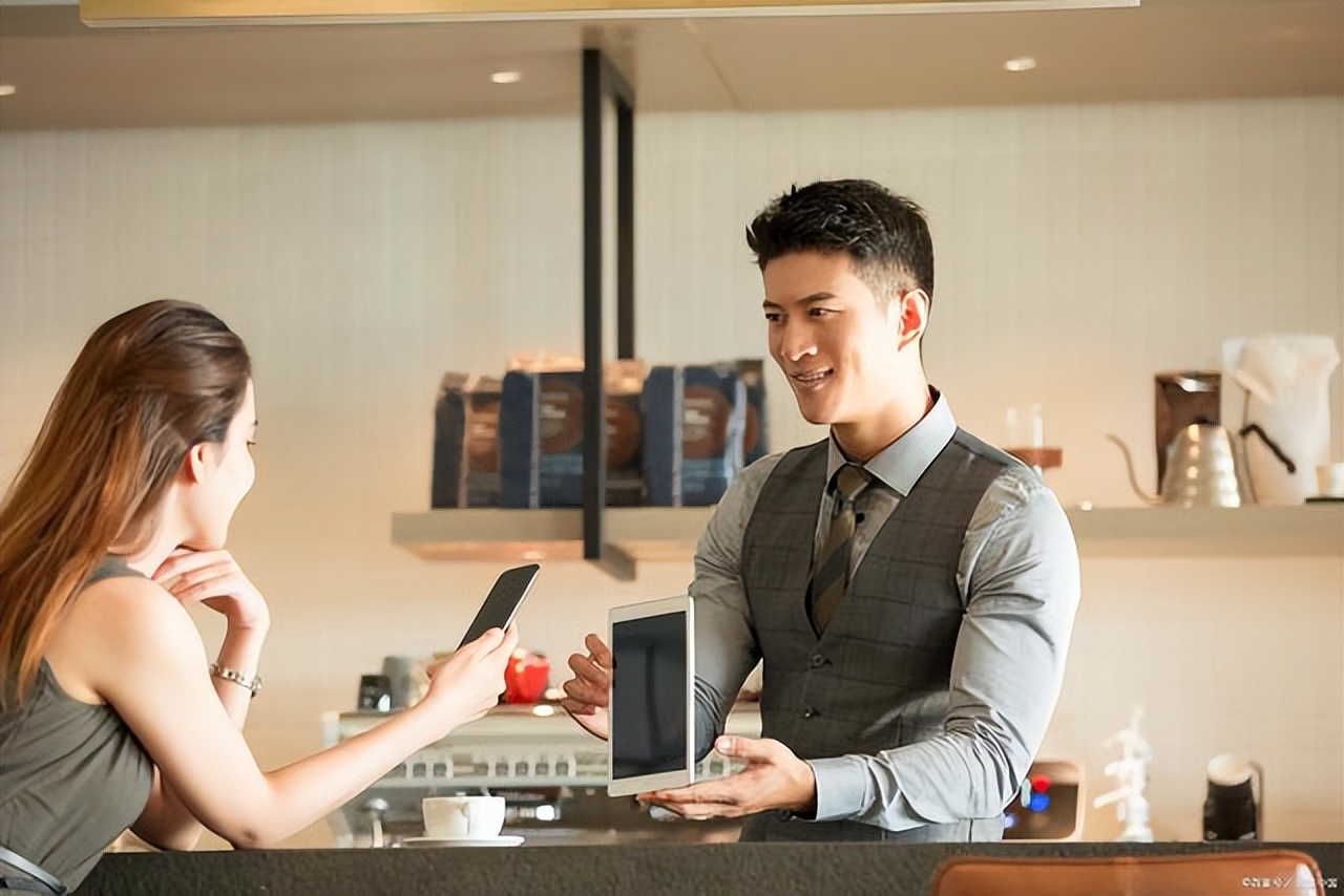 如何办理商家聚合收款码？需要提供哪些资料？